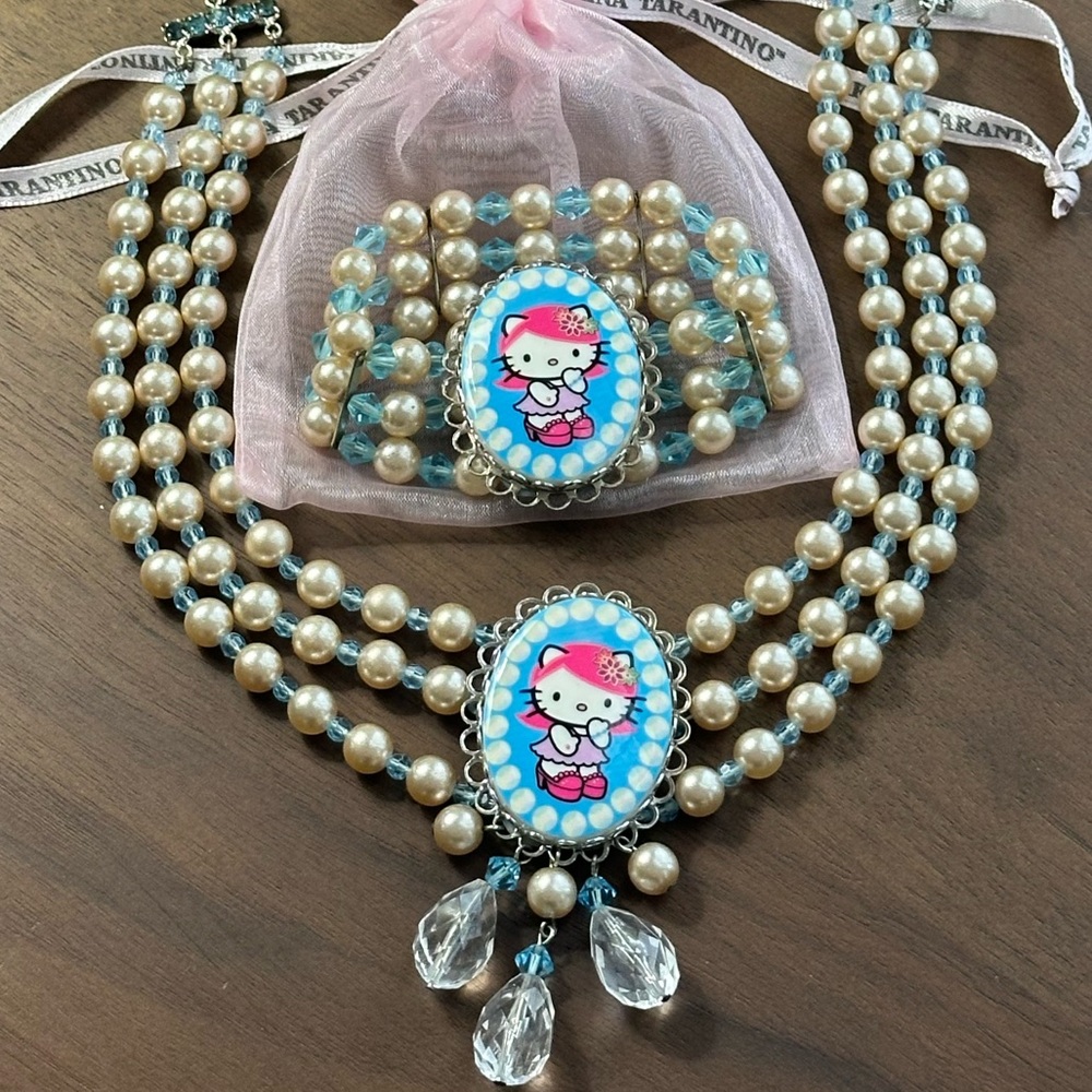 Tarina Tarantino Hello Kitty Pink Head Collection Pearl Strand Jewelry Set